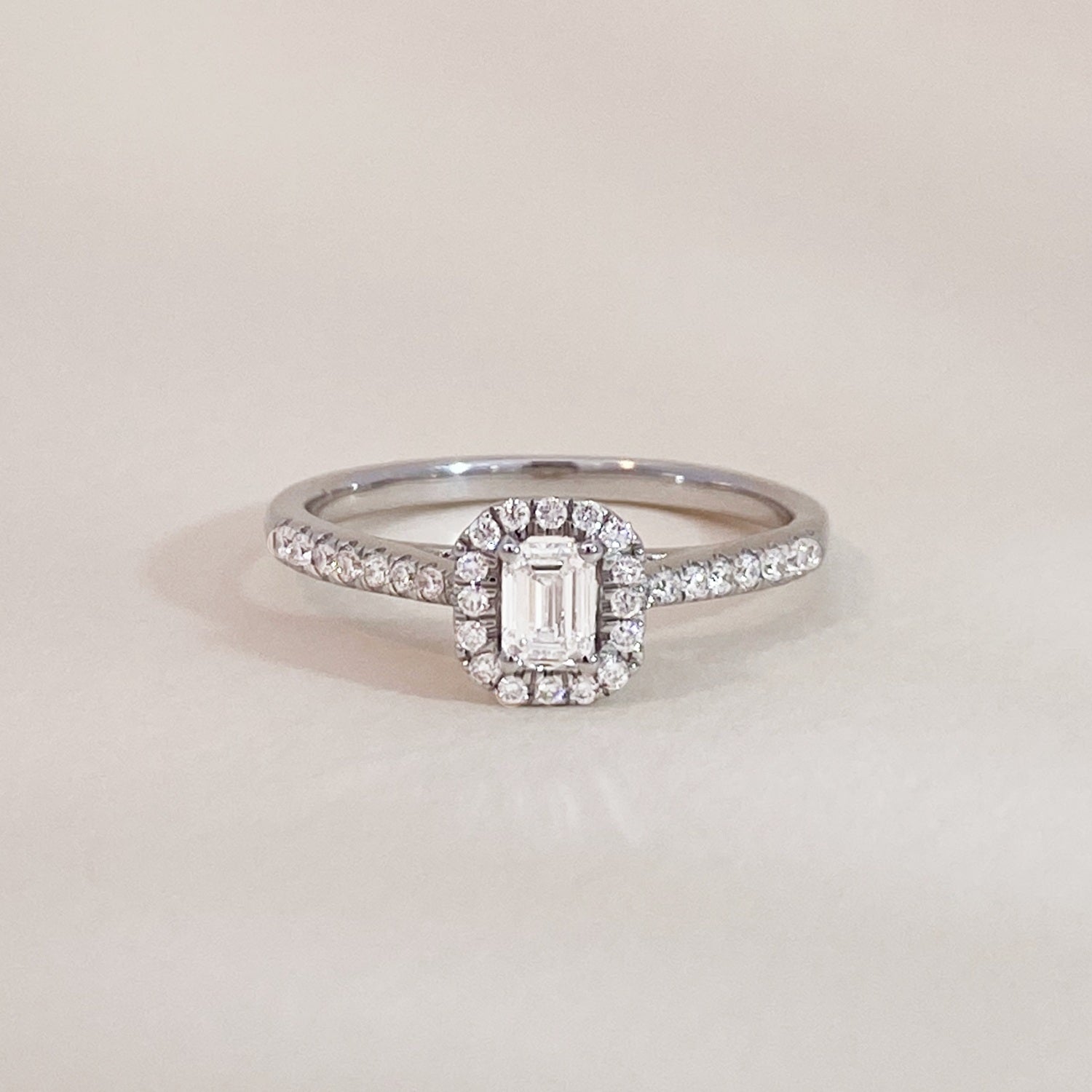 Elegant Diamond Halo Ring White Gold