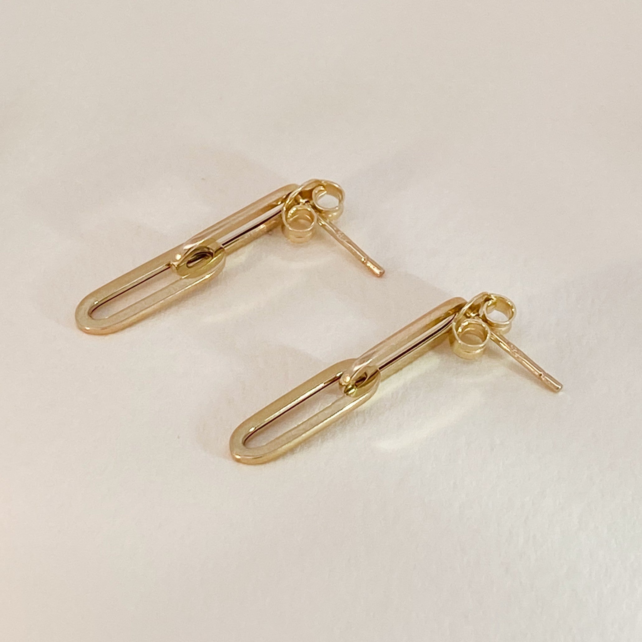 Gouden Paperclip Oorbellen