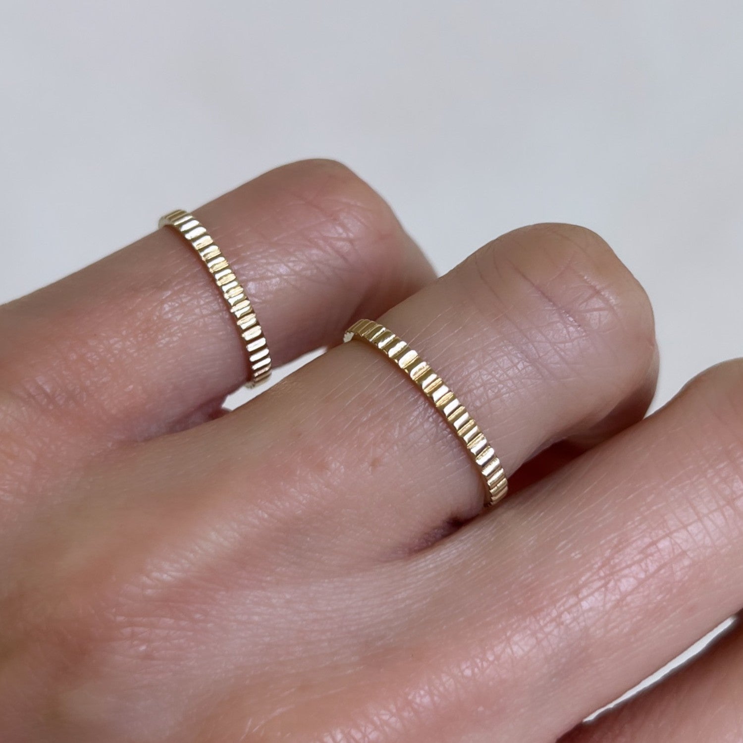 Gouden Ringen met Structuur