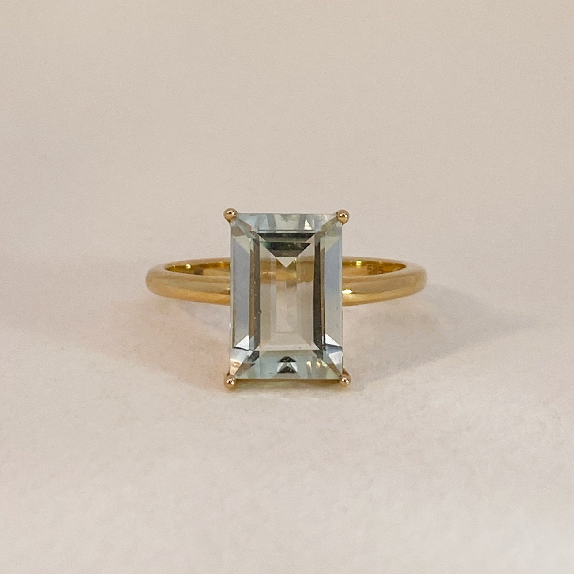 Green amethyst ring