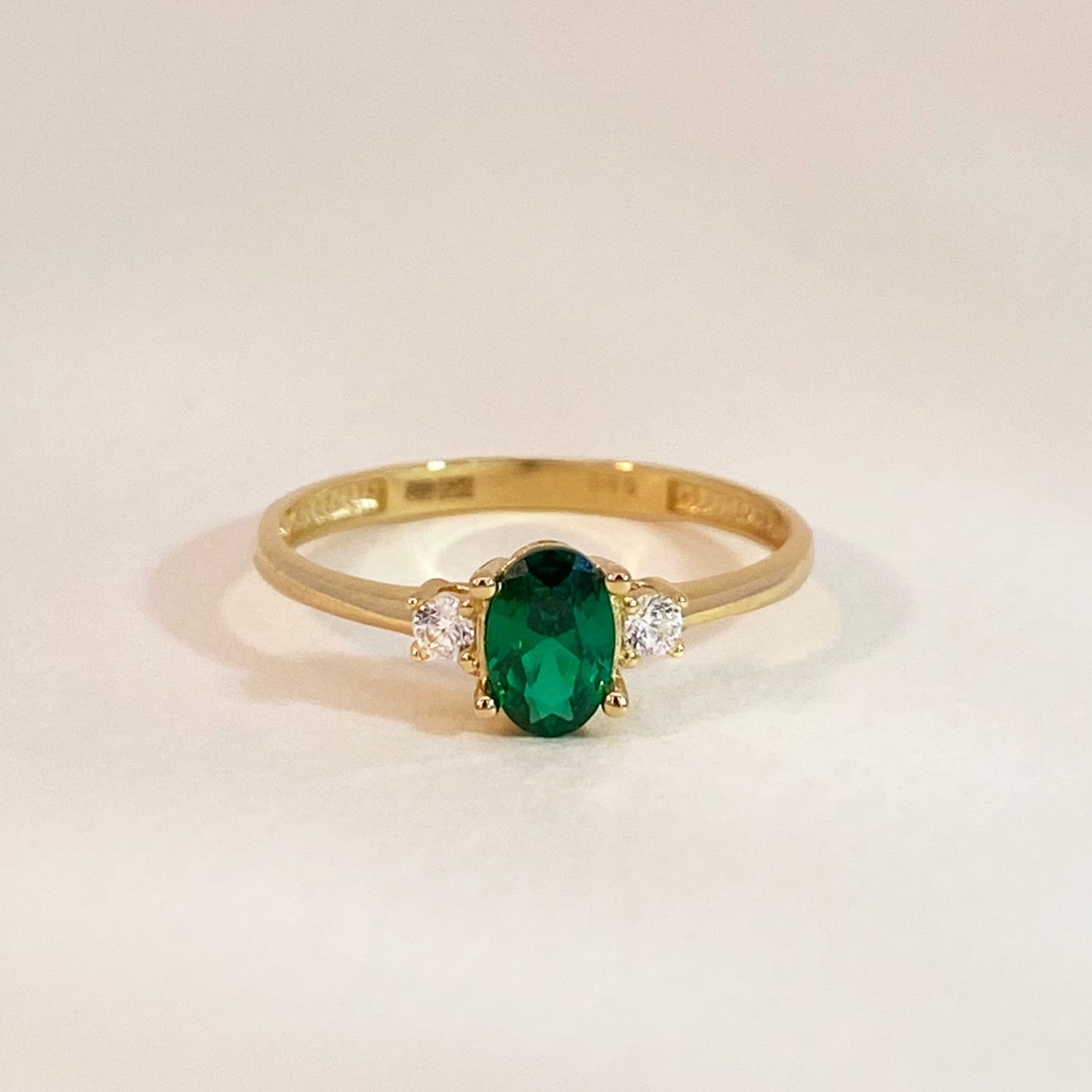 Groene trilogy ring