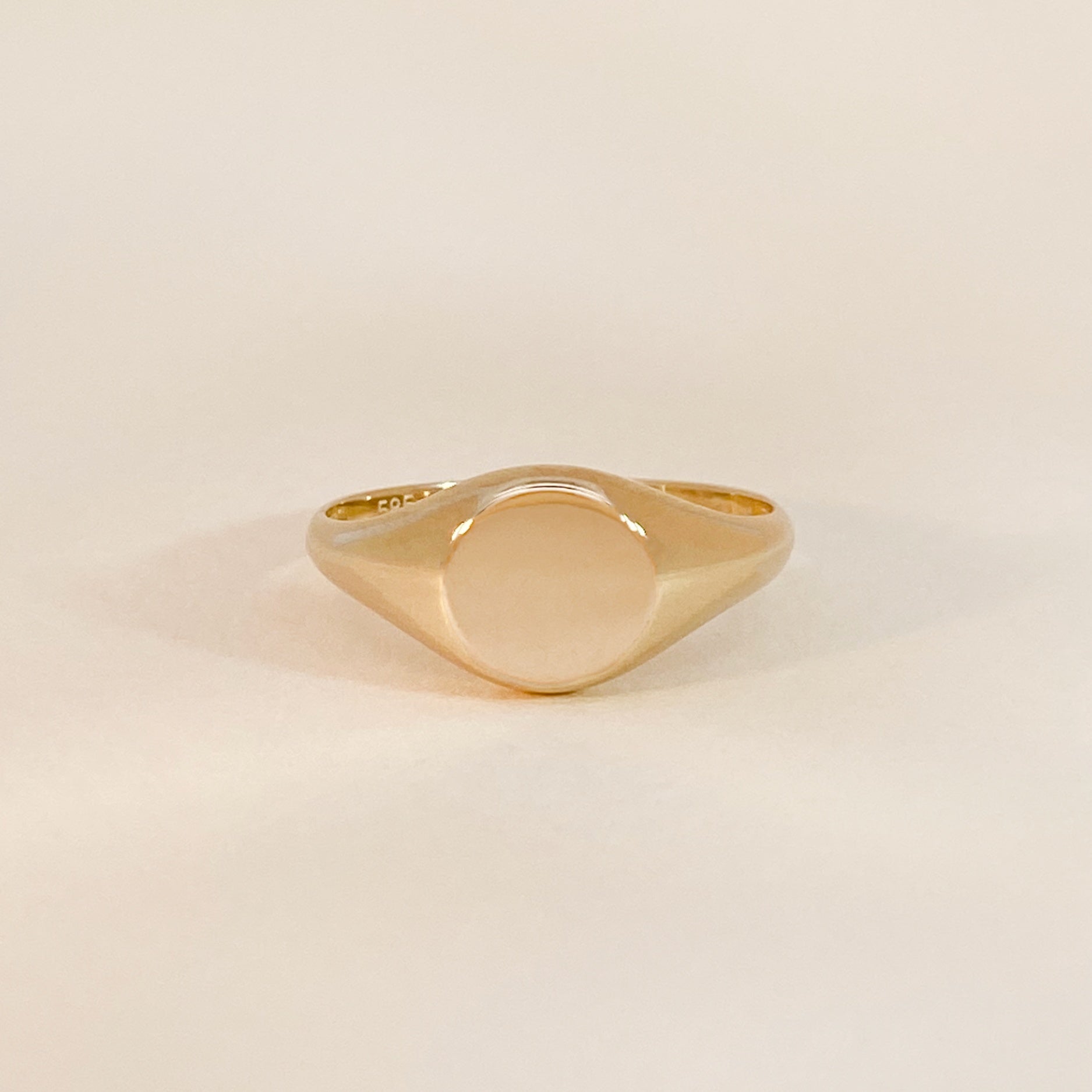 Plain Signet Ring