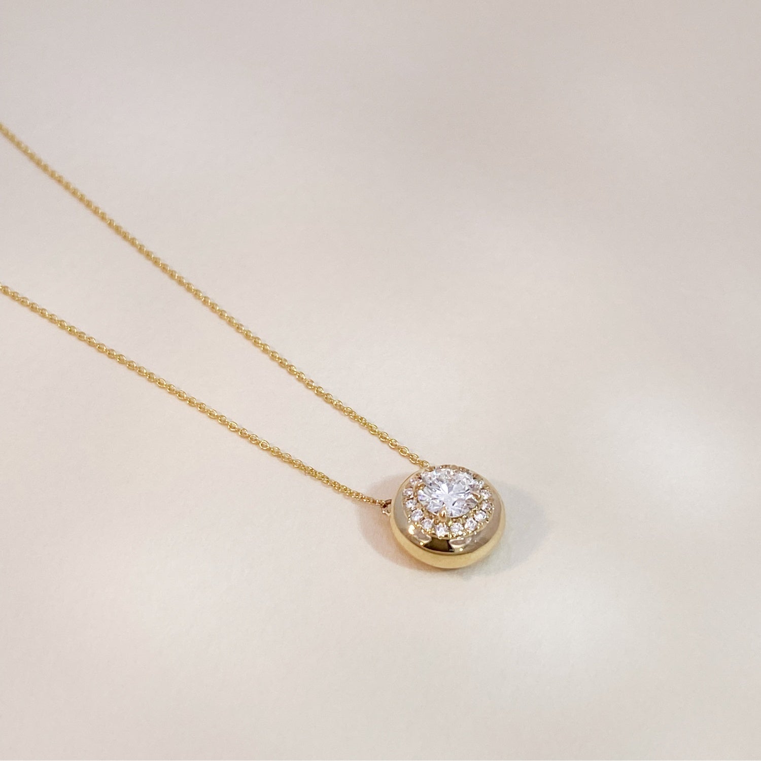 Round Diamond Necklace