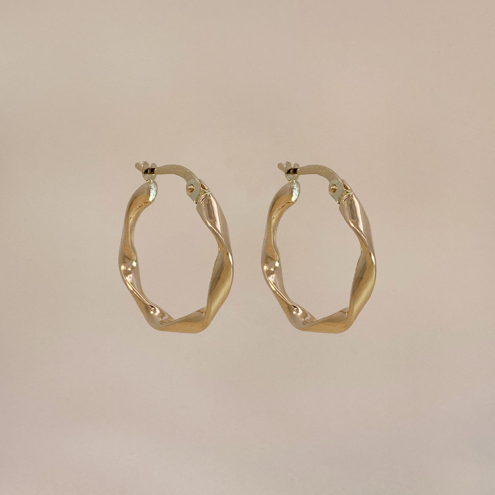 Spiraled hoops