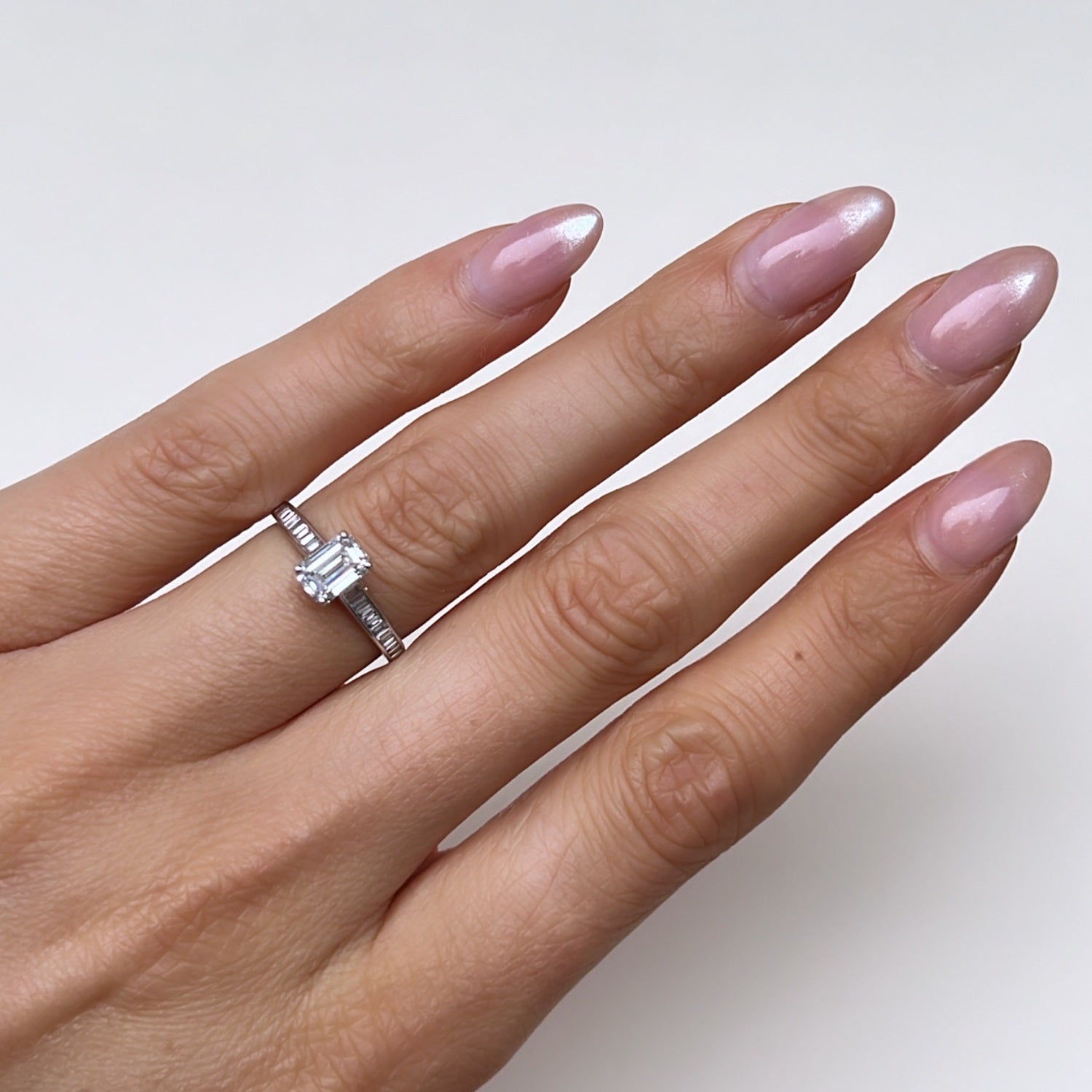 Unique Solitaire Ring White Gold