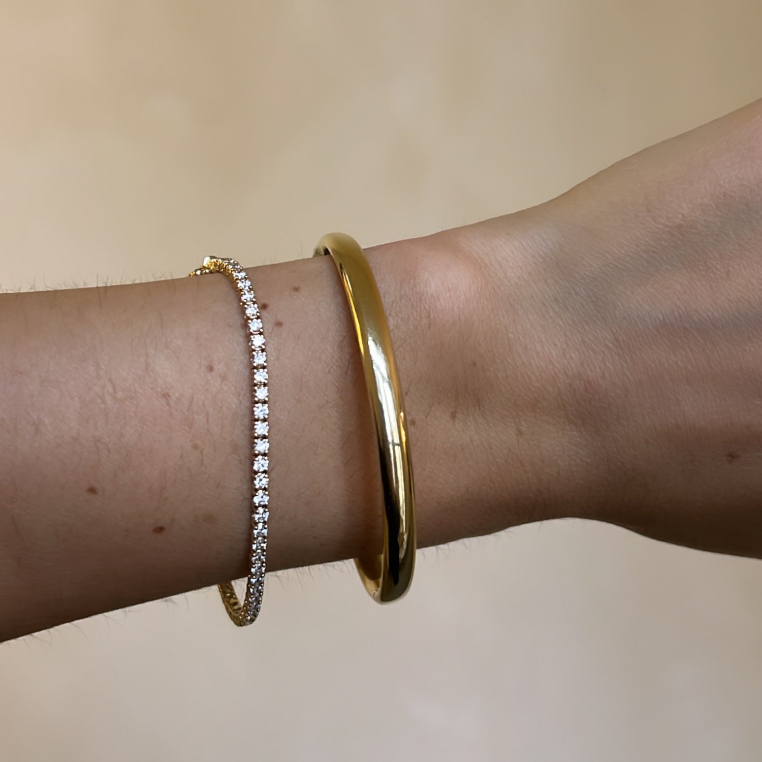 Vintage Bangle Gold