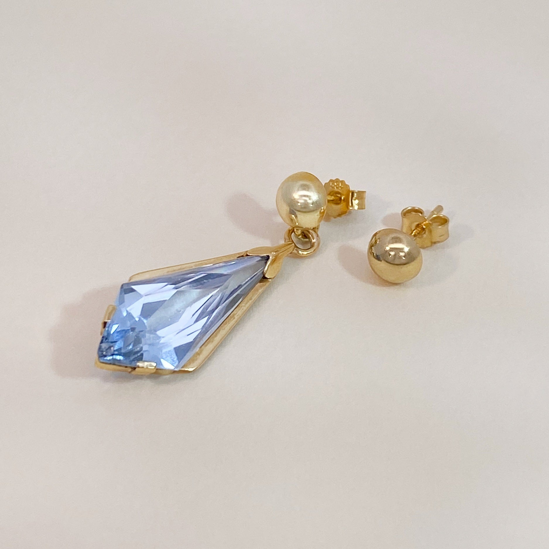 Vintage Deco Spinel Earring