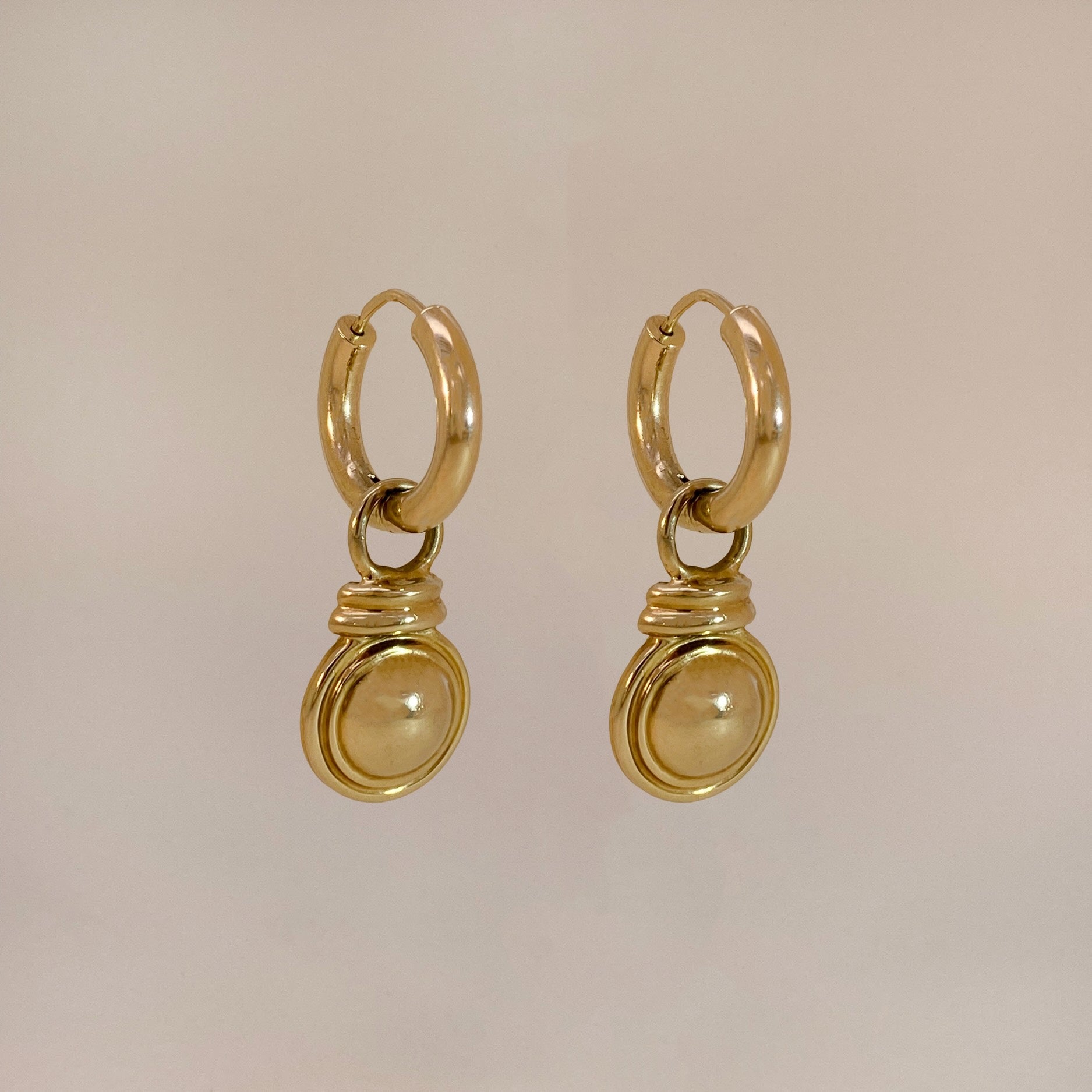 Vintage Earring Pendants Gold