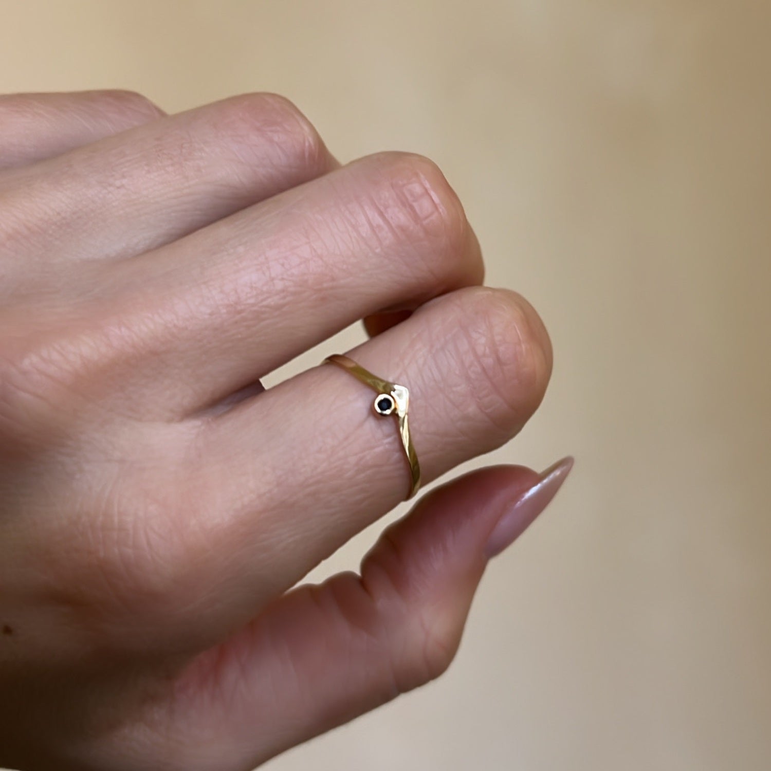 Vintage Gold Sapphire V Ring