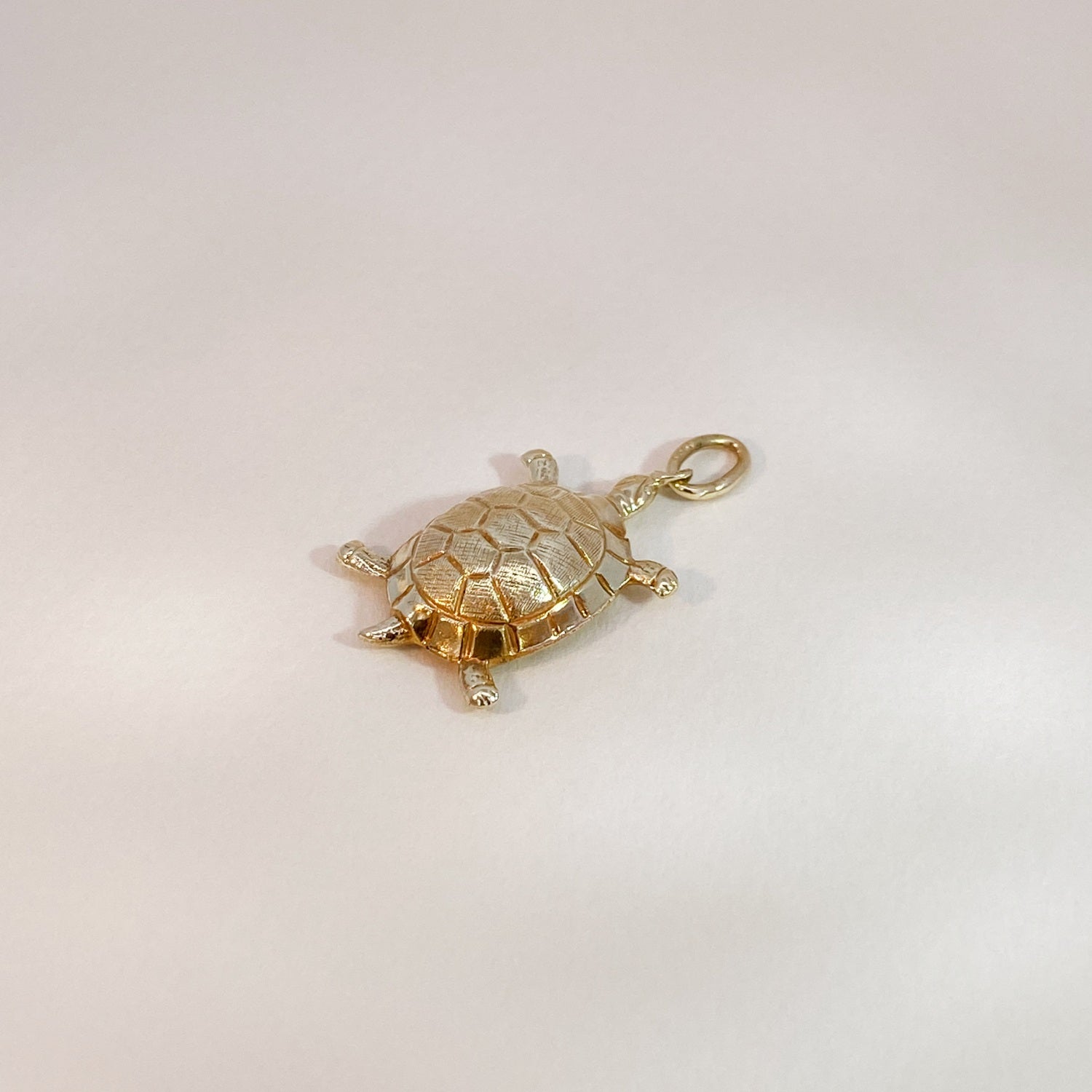 Vintage Golden Detailed Turtle Pendant