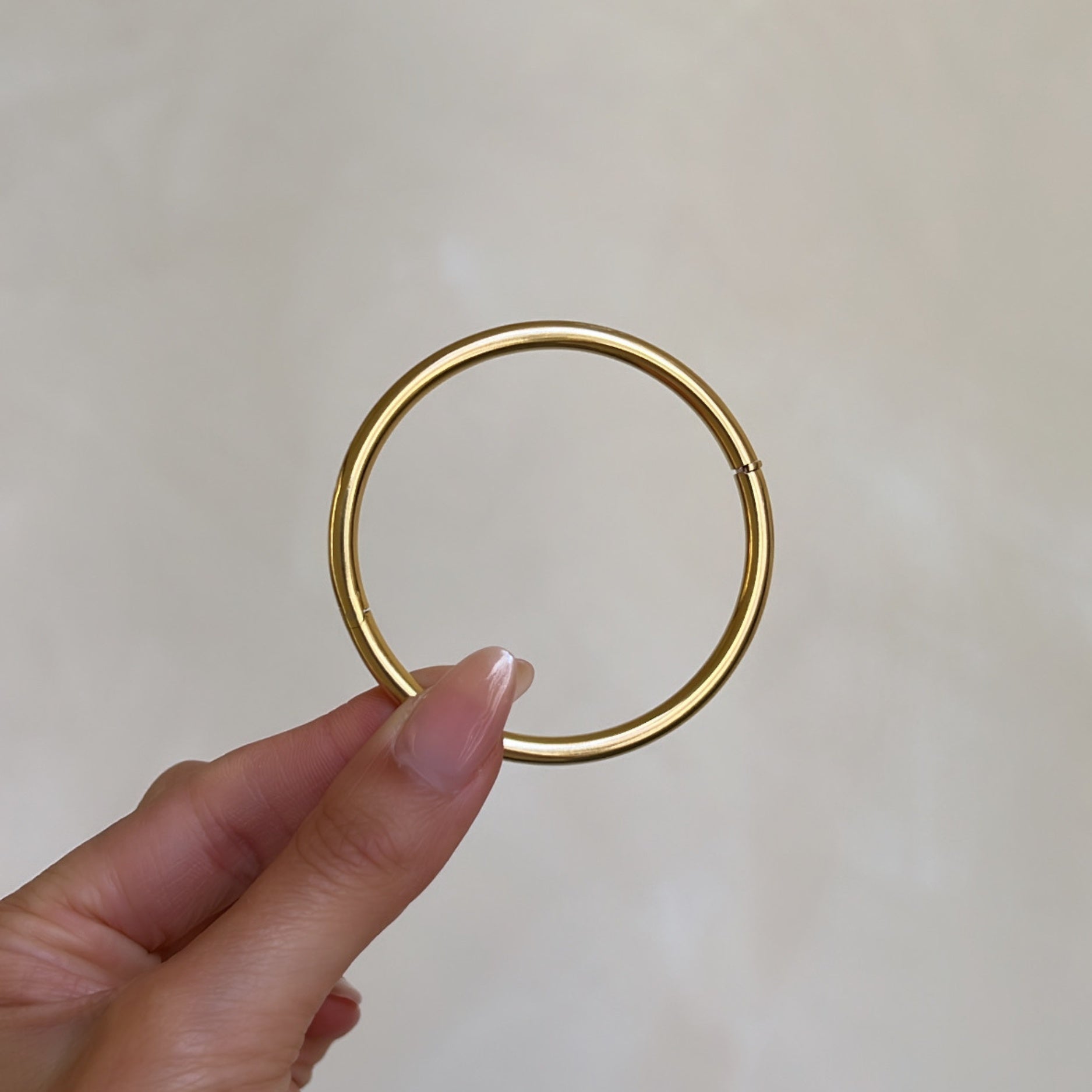 Vintage Round Bangle