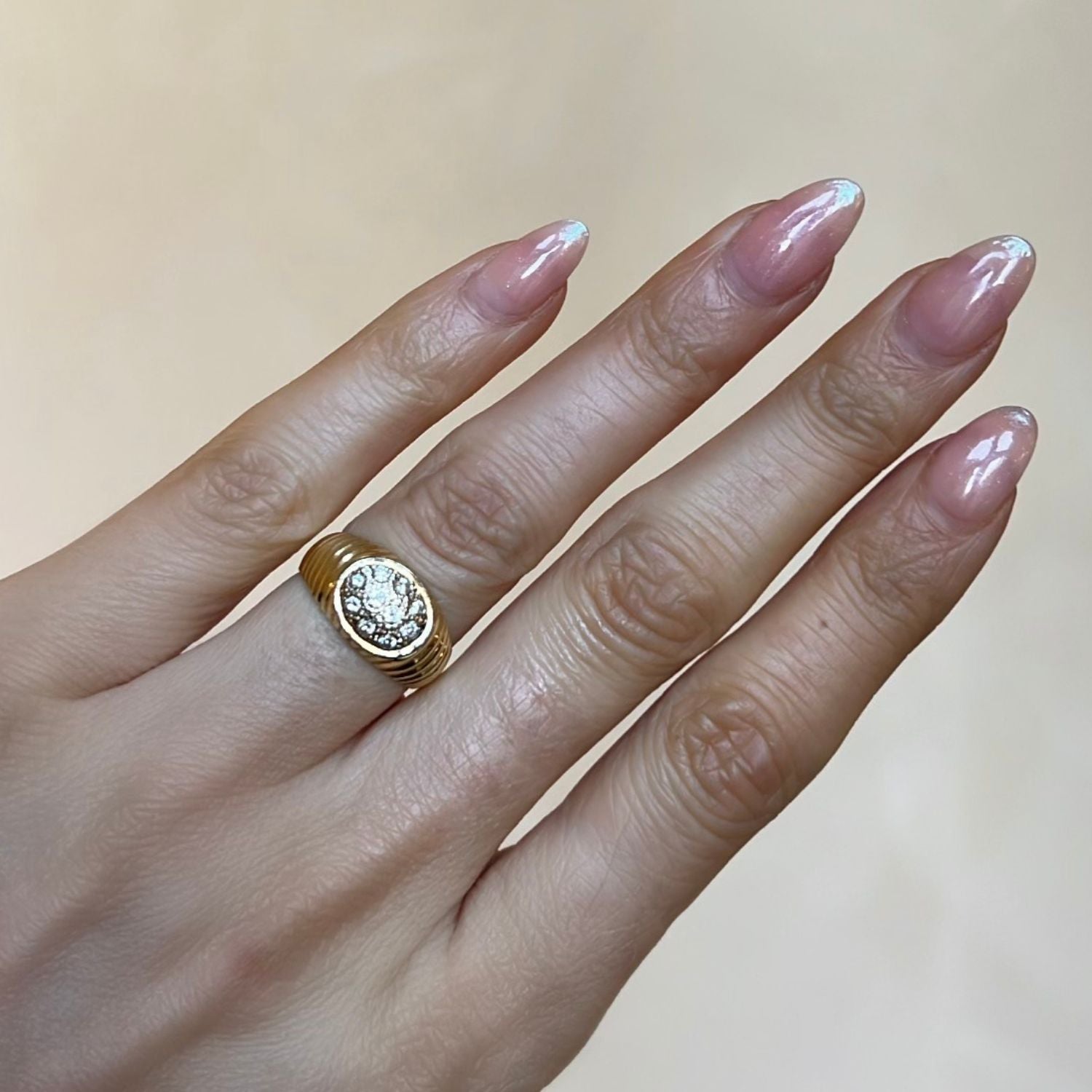 Vintage structured diamond ring