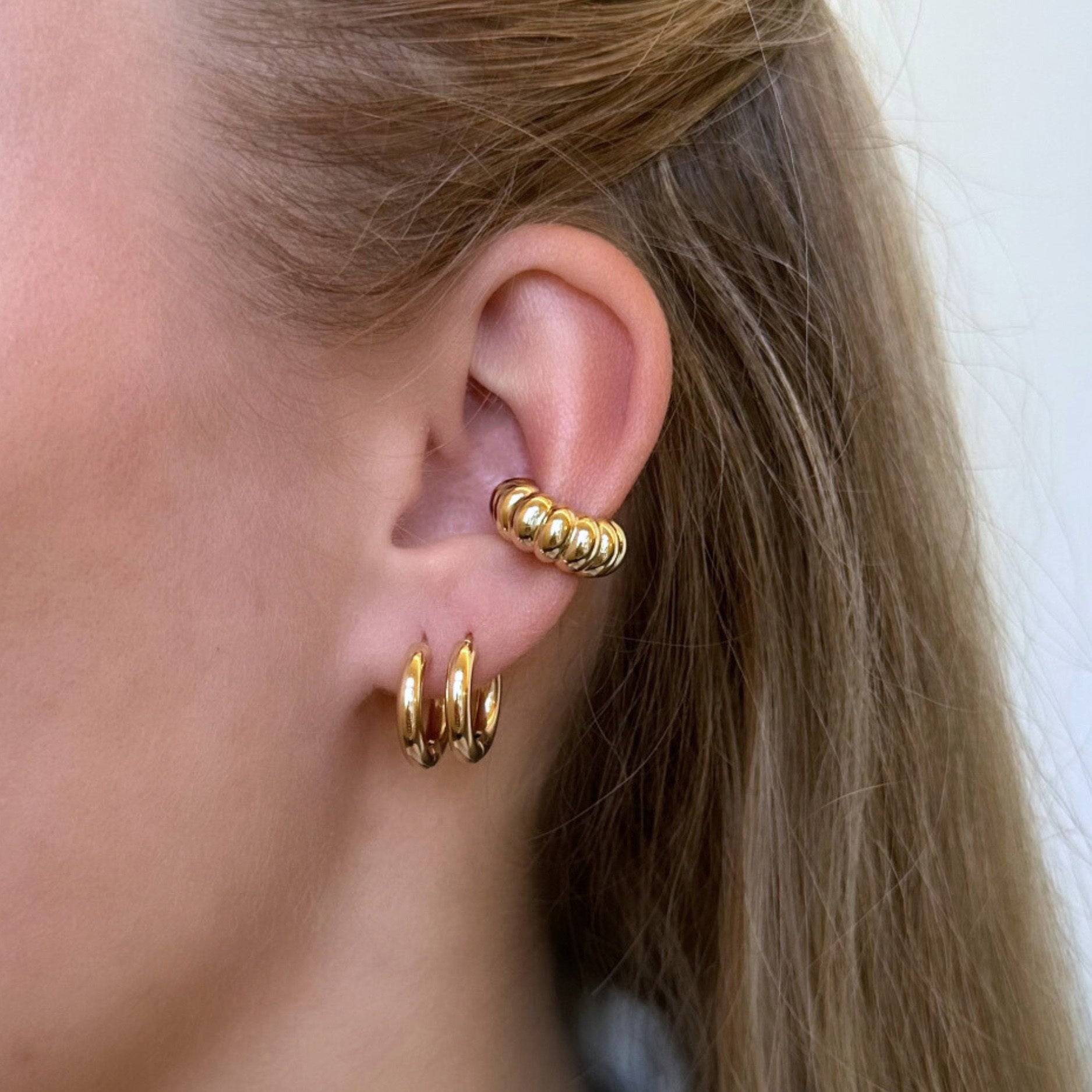 Wavy Ear Cuff