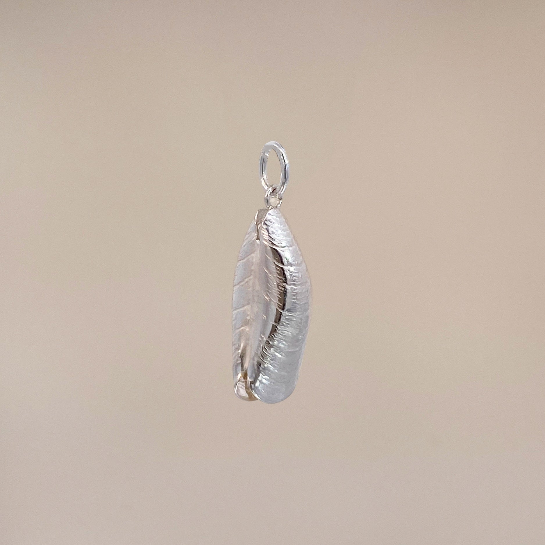 Zilveren Mussel Pendant