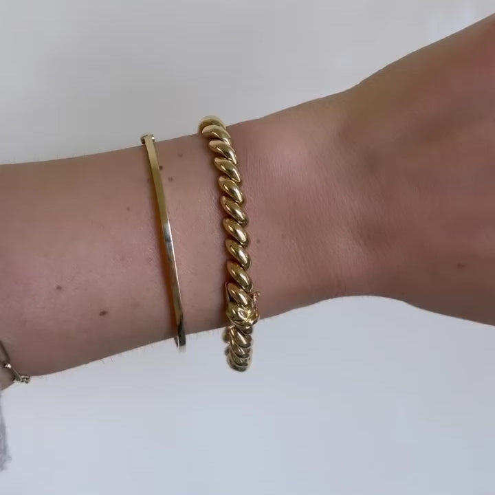 Details Spiral Bracelet