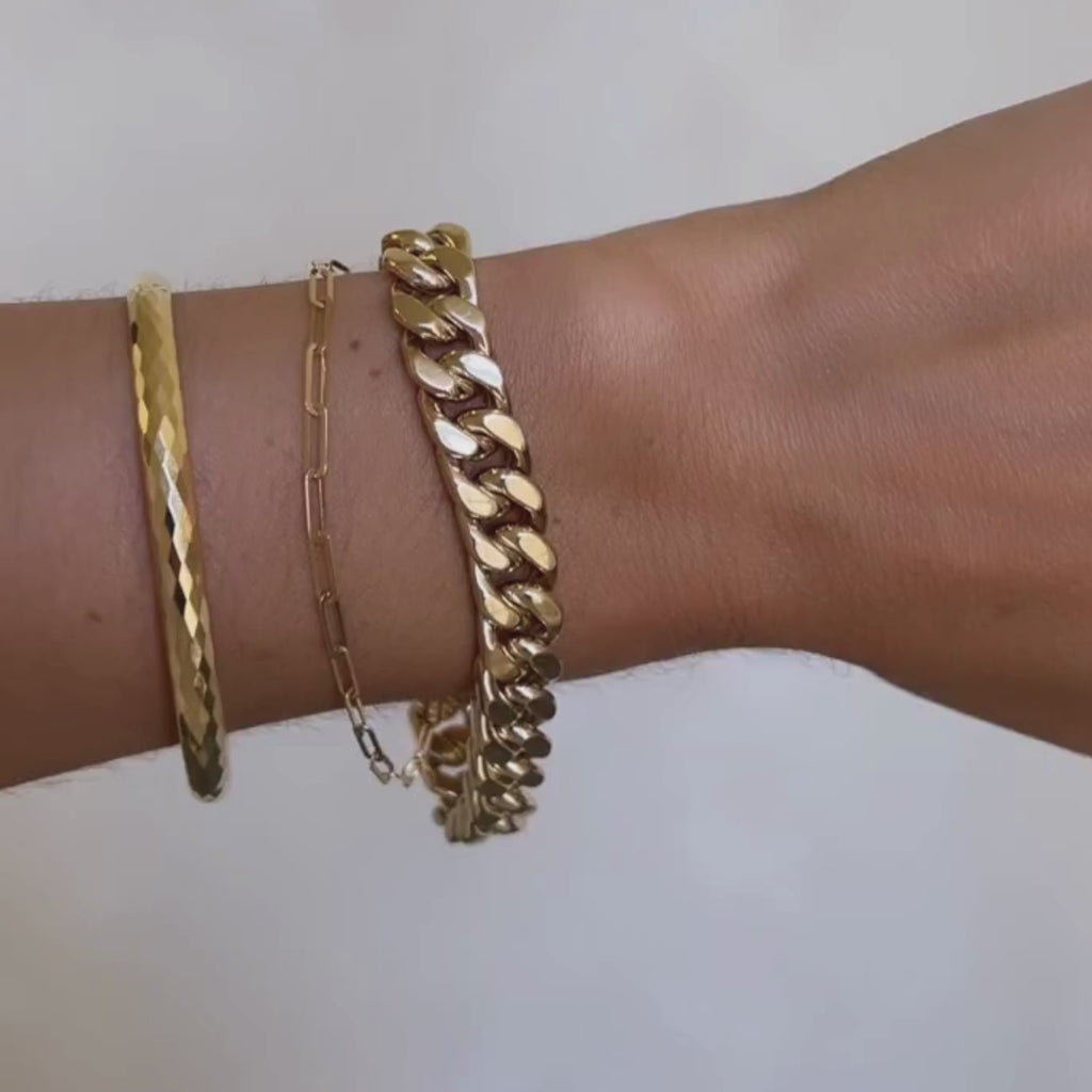 Vintage Bold Cuban Bracelet video