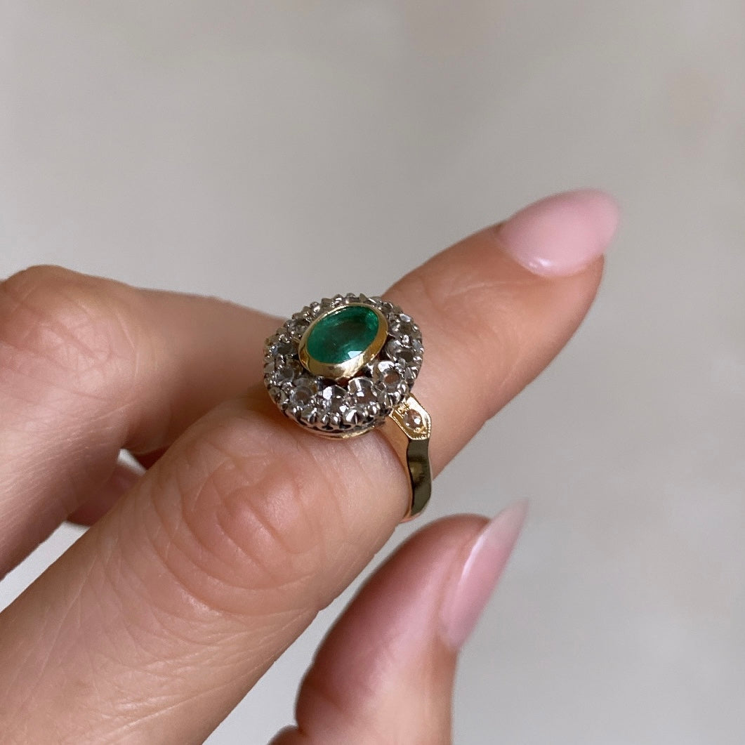 Emerald & Diamond Lady Di Ring