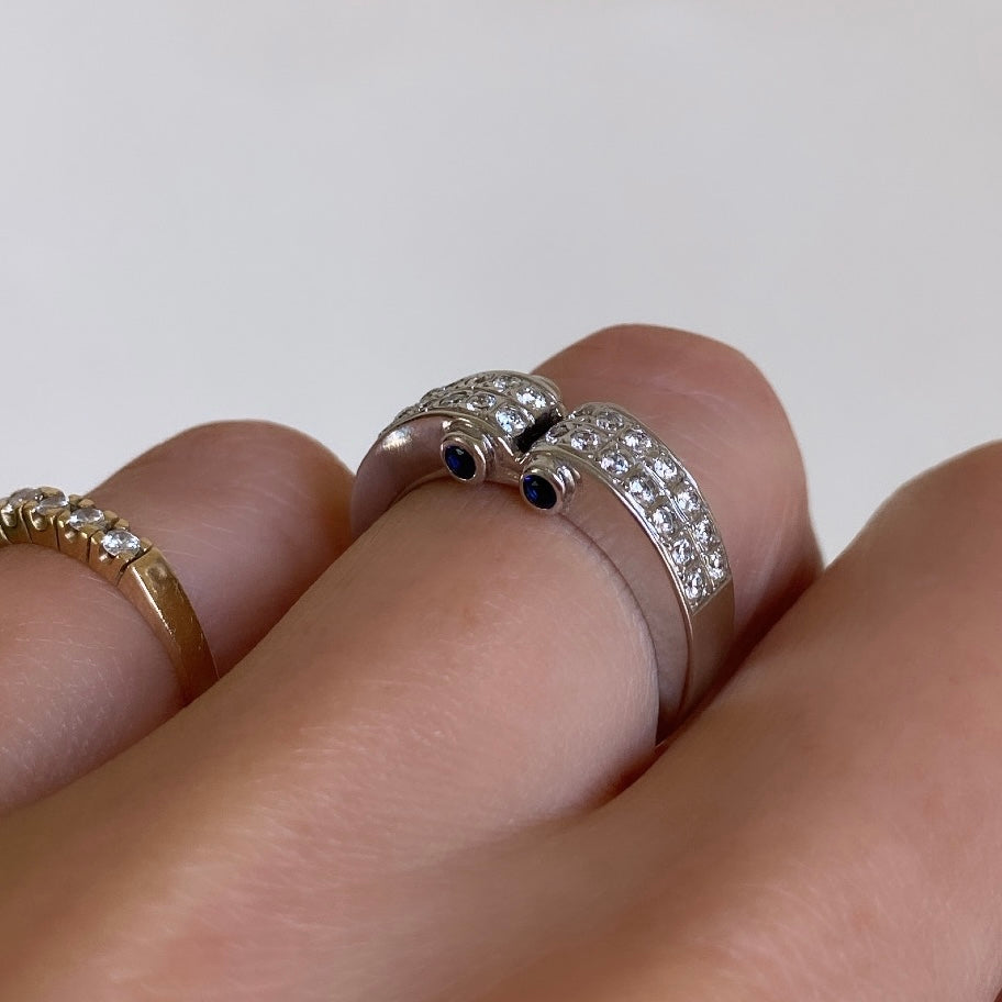 Double Diamond Arche Ring in white gold