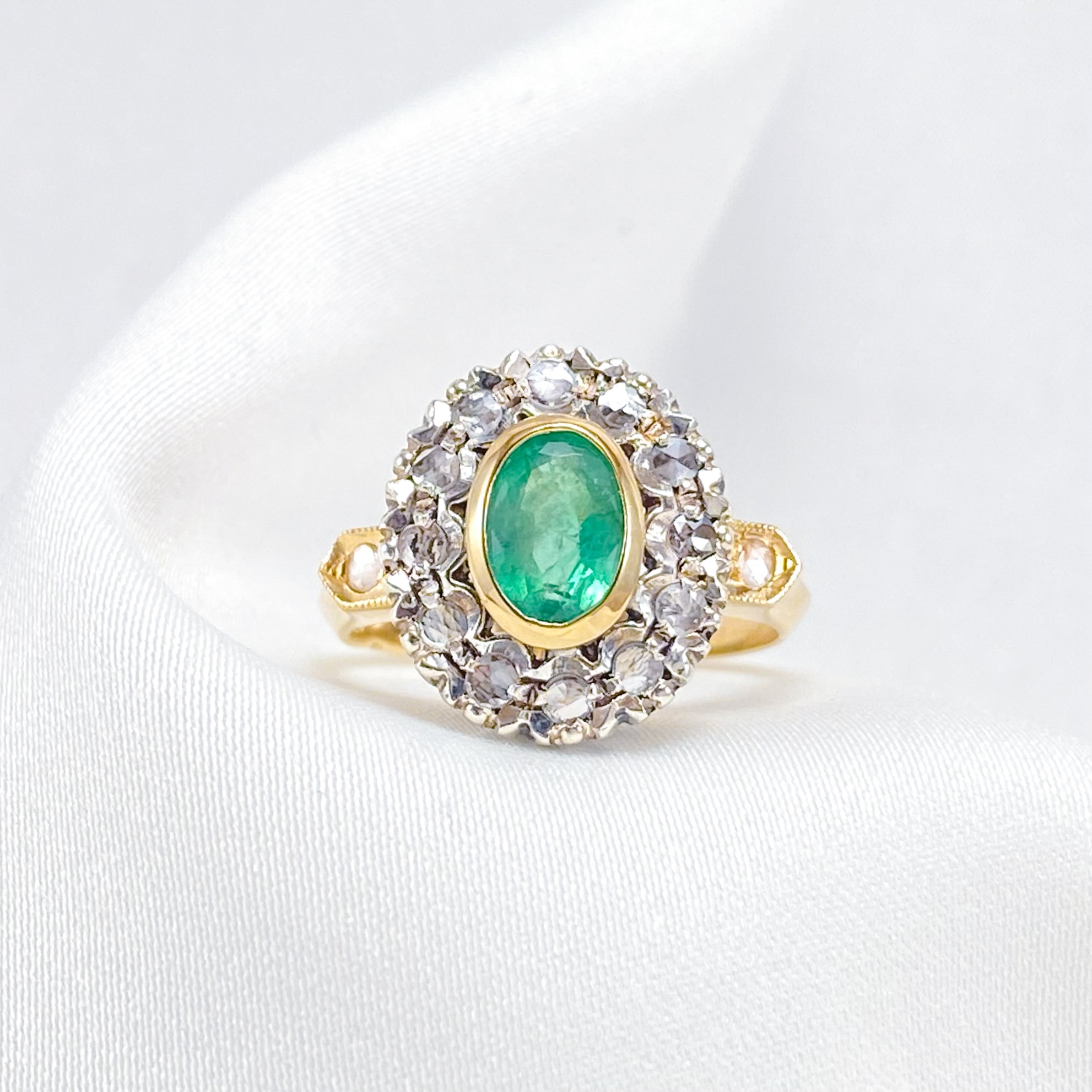 Emerald & Diamond Lady Di Ring